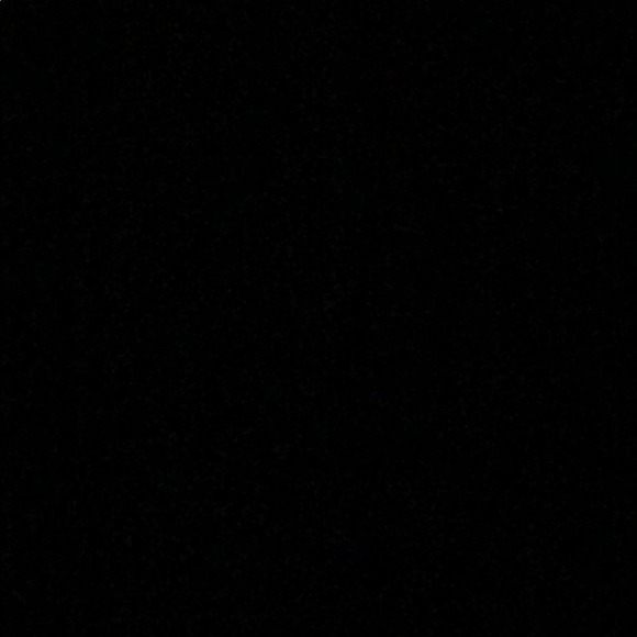 Meet your Posher, Tiffani - Picture 1 of 1